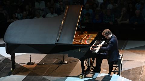 Der Pianist Benjamin Grosvenor bei den Proms