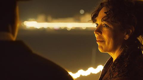 Olivia Colman in einer Szene des Films "Empire of light"