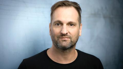 hr2-Moderator Christian Sprenger