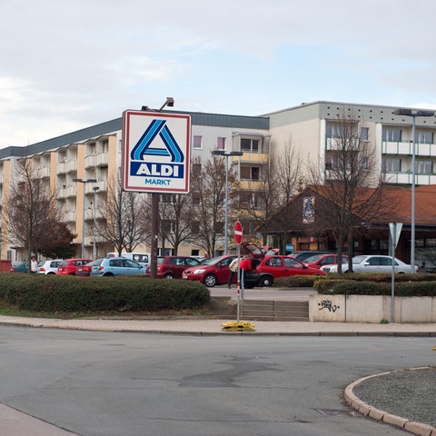 Das Wohngebiet Weimar-Nord in Weimar (Thüringen), aufgenommen am 06.11.2013.