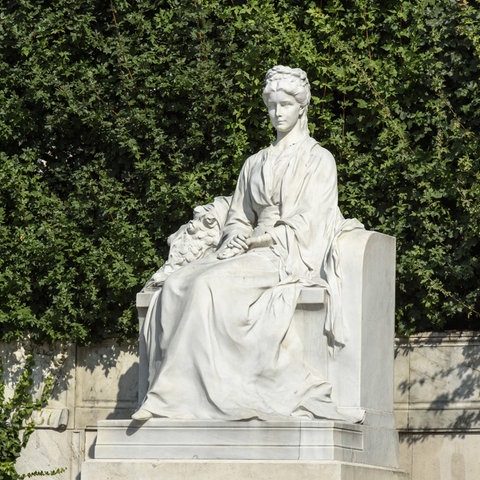 Kaiserin Elisabeth oder Sissi, Denkmal im Volksgarten, Wien