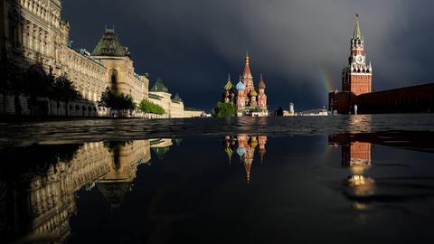 Blick über den menschenleeren Roten Platz in Moskau am 18. Mai 2020.