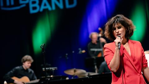 Cristina Branco & hr-Bigband