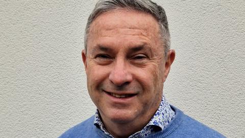 Eldad Stobezki