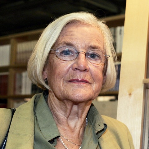 Maria Frisé
