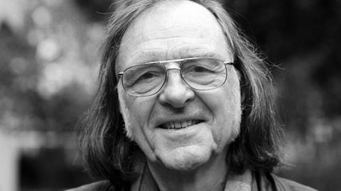 Ernstalbrecht Stiebler (1934-2024)