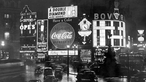 Picadilly Circus in London, 1958