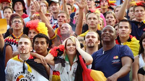 Fußballfans bei der Heim-WM 2006