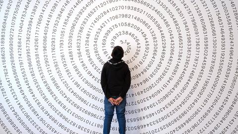 Darstellung der Zahl Pi im Mathematikum Gießen