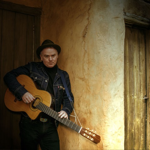 Dean Owens 