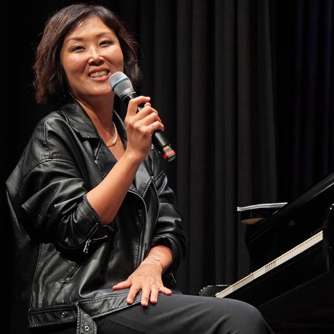 Gee Hye Lee 