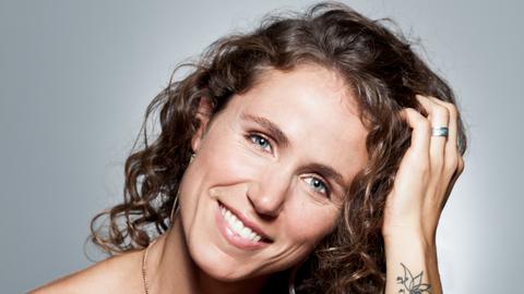 Joanna Wallfisch 