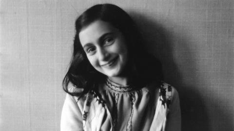 Dieses Foto von Anne Frank ist um das Jahr 1941 entstanden.