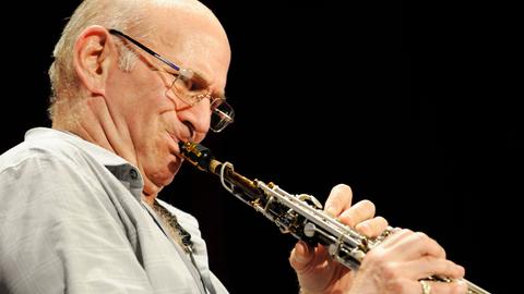 Der amerikanische Jazz-Saxofonist David Liebman 