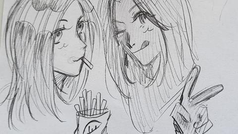 Zeichnung: Zwei Mädchen essen Pommes