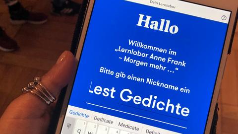 Spruch Lest Gedichte auf Handy