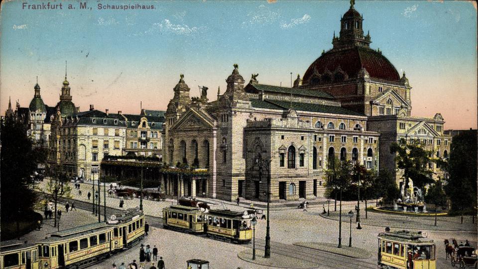 Frankfurt Main, Straßenbahnen passieren das Schauspielhaus, 30.11.1934