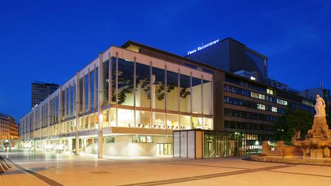 Oper Frankfurt bei Nacht